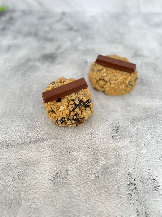 Kit Kat Cookie